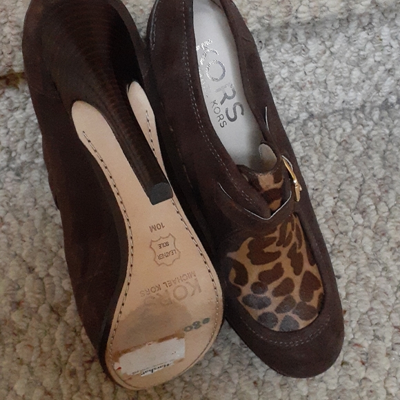 Micheal kors platform shoe - Picture 4 of 7